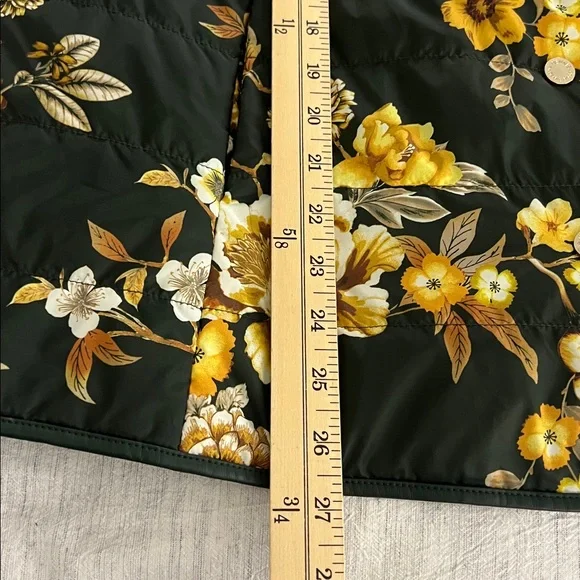 Dennis By Dennis Basso Women's Light Puffer Jacket Size M - Picture 11 of 12